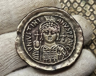 ビザンチンコイン - ユスティニアヌス1世AEフォリス、大きな「M」の