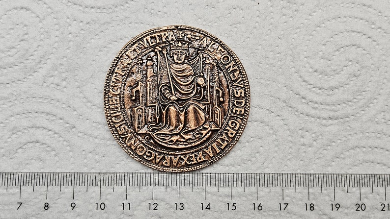 Rare Spanish Coin Great Seal King of Aragon Alfonso V the Magnanimous 1445. 15th century Medina del Campo Naples Old coins Spanish Coins image 3