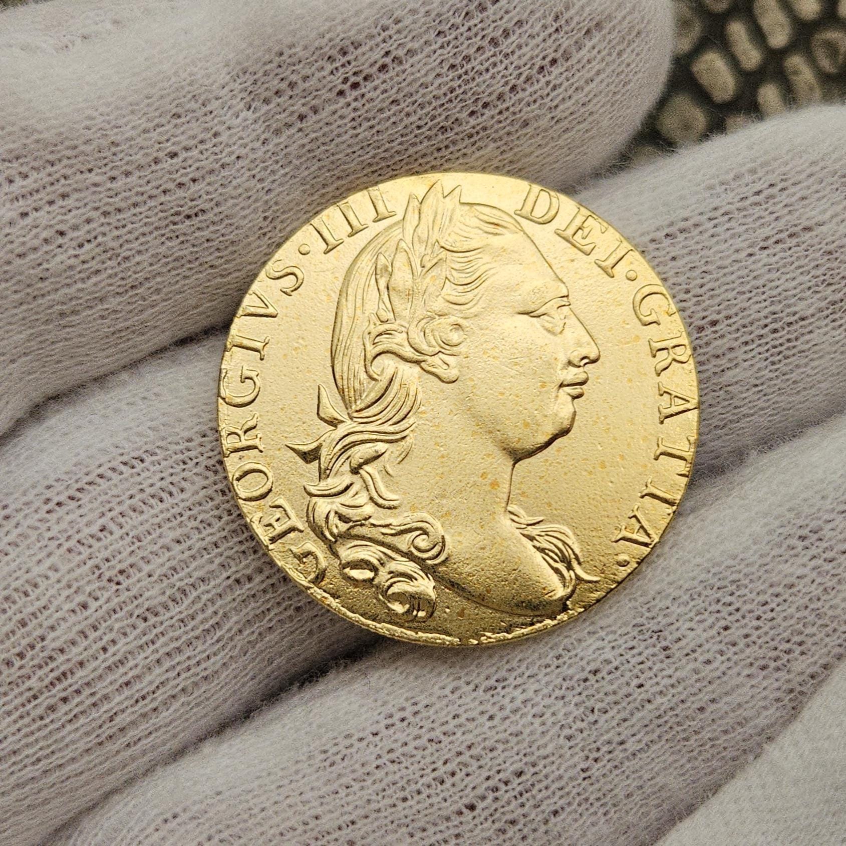 Queen Victoria Gold Coin - Etsy display picture 3