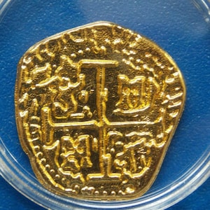 8 Reales Doblon Coin of 8 from Spain / Pirate Treasure / gifted coin / Anniversary / Coin Collecting / Coin Gift / Spanish cob Coins