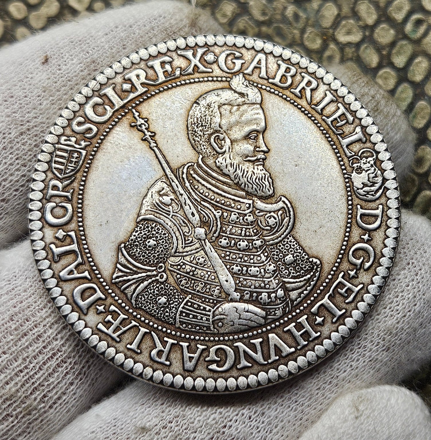 ターラー トランシルヴァニア コイン 1621 アンティークコイン コレクター向け シルバーコイン コレクター向けコイン ギフトコイン - Etsy  日本