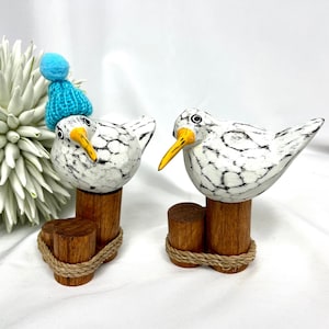 Seagull on stave, bollard, with or without cap, sandpiper, seagulls, garden decoration, decoration, wooden seagull,