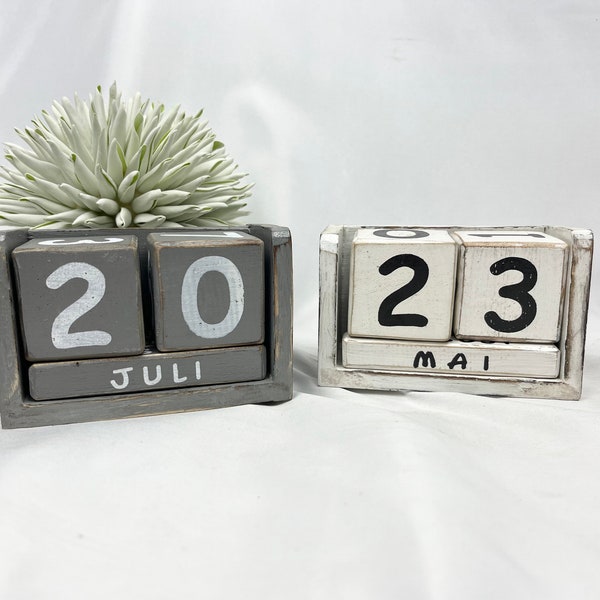 Großer Kalender Holz  Shabby Look nachhaltig in 2 Farben immerwährender Dauerkalender ewiger Würfelkalender Holzkalender Tischkalender