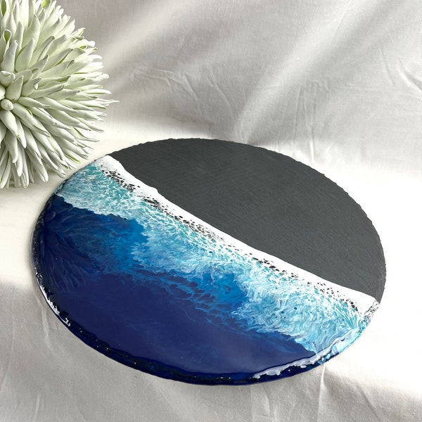 Servierplatte aus Schiefer mit Resin / Unikat / Strand, Meer, Wellen, Epoxidharz, Harz, Wellen, Epoxy, Käse, Sushi, Tapas, Serviertablett