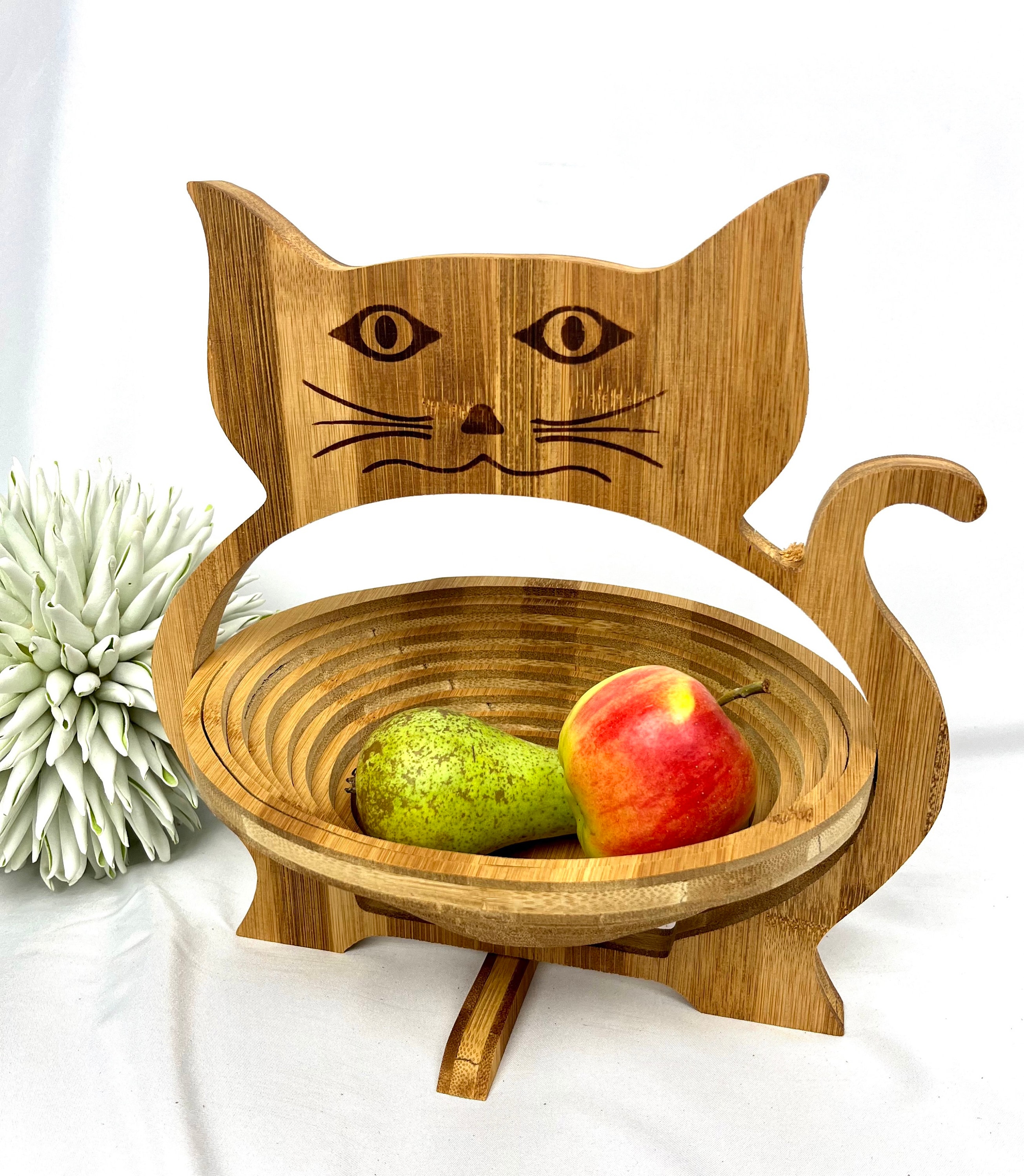 Cat shaped basket 2025
