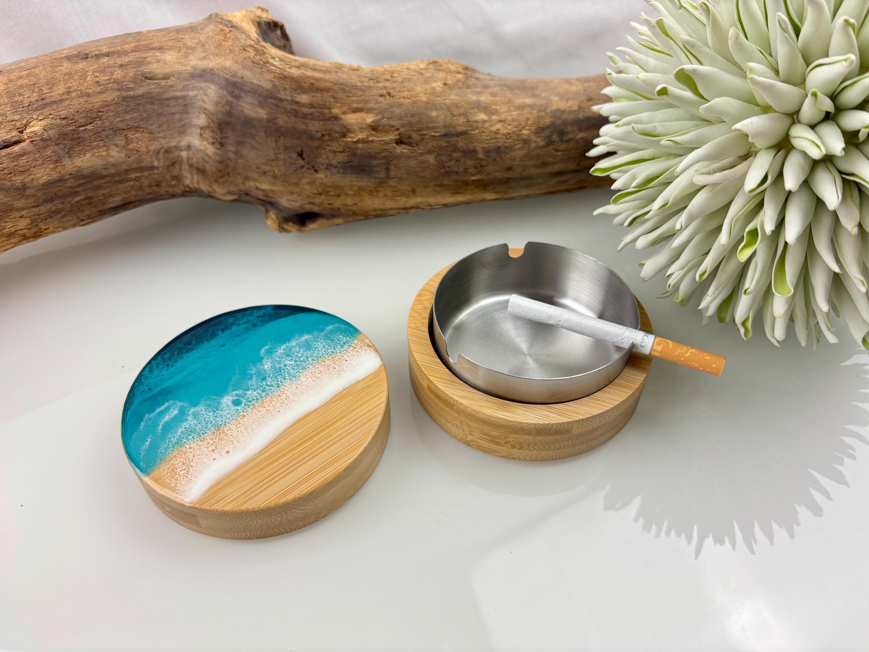 Resin Ashtray With Lid and Stainless Steel Insert, Made of Bamboo
