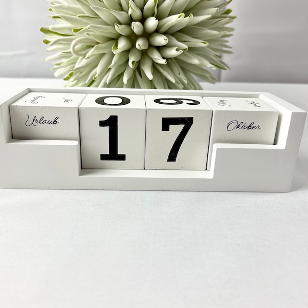 Großer Kalender Holz  Shabby Look nachhaltig immerwährender Dauerkalender ewiger Würfelkalender Holzkalender Tischkalender