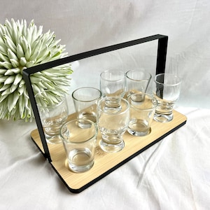 Shot glass holder / shot board made of bamboo wood, with 8 shot glasses, personalizable with desired text / shots / short / party