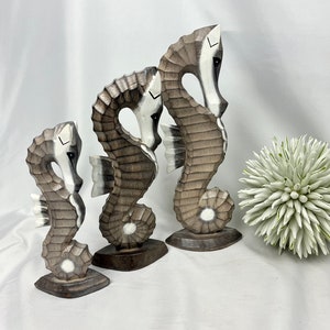Wooden seahorse in three sizes, maritime decoration, garden decoration, decoration, seahorse, wooden seahorse