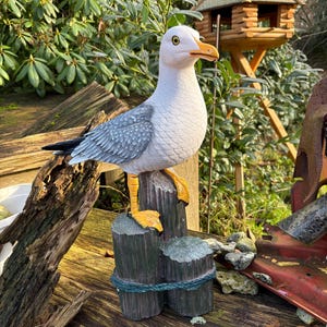 XL meeuw op een bolder van polyhars, lat, steiger, polyfiguur van meeuwen, tuindecoratie, decoratie, meeuw, geen hout!!! 50 cm hoog