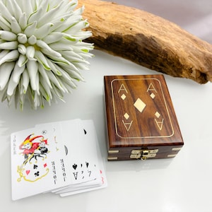 Speelkaartendoos 1 kaartspel Mangohouten doos messing fitting AS hoogwaardige speelkaarten Skat Rome speldoos vintage aanpasbaar Joker