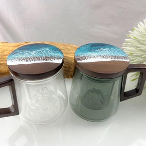 Resin glass teacup with strainer lid and handle 500 ml tea tea mug tea strainer beach sea waves epoxy resin resin waves tea glass green