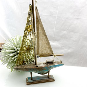 Sailboat wood white/turquoise, with shells and starfish, shabby look, sailing ship, handmade, wooden boat decoration, maritime decoration, sail, boat