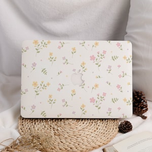 Cute Floral Simple MacBook Protective Case Mac Laptop Cover for 2025 M4 Macbook Air 15/13/11 Inch Macbook Pro 13/14/15/16 M1 M2 M3 2023 2024