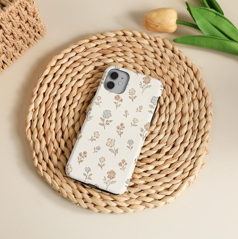Neue, schlanke und robuste Handyhülle im Cottagecore-Blumenmuster für iPhone 18, 17, 16, 15, 14 Pro Max, 17e/16e, Air, Plus, 13, 12 Mini, X, XS, XR und SE Bild 3