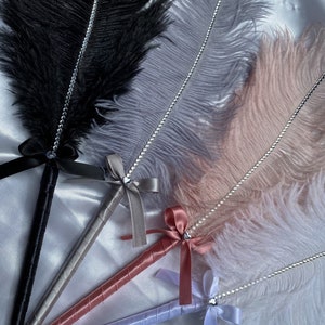 Beautiful Ostrich Feather Pen - Wedding Pen, Guest book pen, Wedding registry pen, Fancy Pen