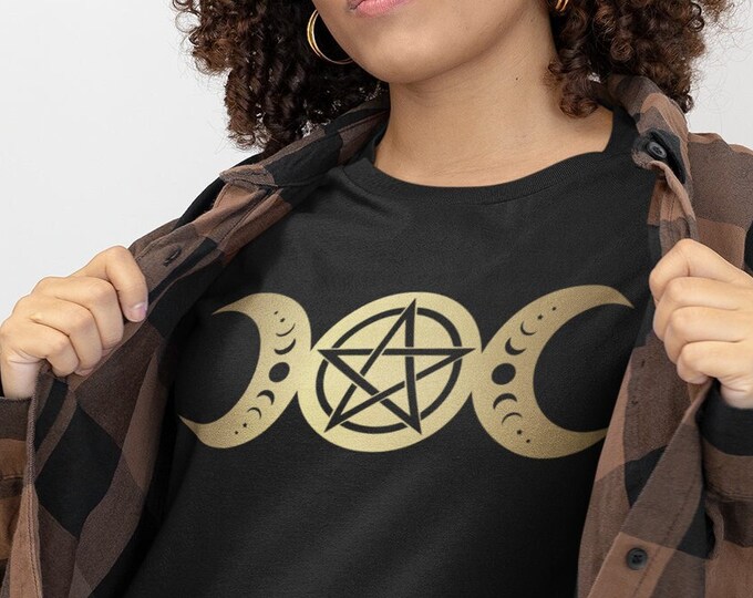 Gold Pentacle Moon Phase T-Shirt, Witchy Shirt, Wiccan Gift, Witchcraft T Shirt, Dark Academia Clothing, for Witch, Occult Wear, Pagan Tee