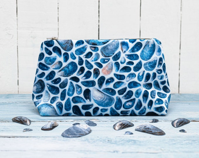 Mussel Shell Cosmetic Bag
