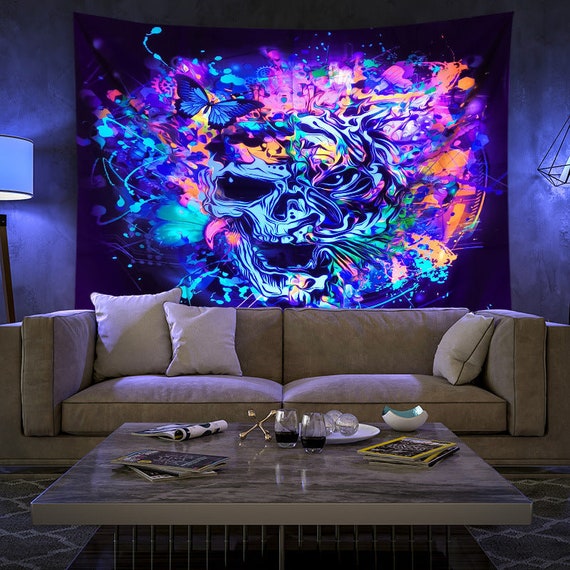 Tapestry horror hot sale