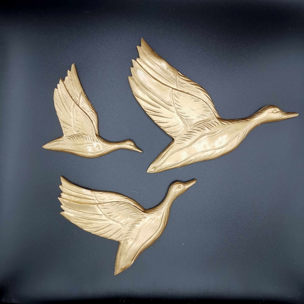 Set of 3 Flying swans-wall decoration - wall hung - Handmade