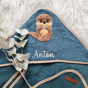 Handmade hooded towel with cuddly otter, name & washcloth in 3 sizes 70x70 / 100x100 / 115 x 115 cm