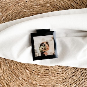 Marcapáginas magnético personalizado, libro de fotos negro, regalo personalizado con imán de texto, regalo individual para amantes de los libros