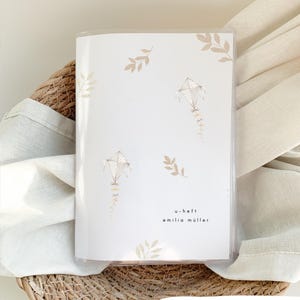 Certificado de vacunación Cubierta del folleto en U conjunto personalizado tarjetas de seguro de dragón beige cubierta protectora individual película transparente inserto regalo nacimiento