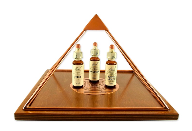 Meru Pyramid Handmade Copper Pyramid with activated Shri Yantra, Charging, Energizing, Feng Shui, Meditation etc. image 9