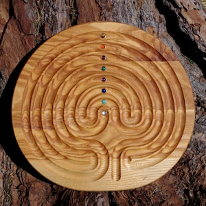 Chakra Gemstone Finger Labyrinth, Crystal Labyrinth, European Ash Wood, Meditation, Prayer, Healing, 23 x 21 cm (9&quot; x 8 1/4&quot;)