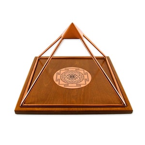 Meru Pyramid Handmade Copper Pyramid with activated Shri Yantra, Charging, Energizing, Feng Shui, Meditation etc. image 1