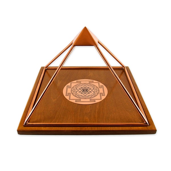 Piramide Meru - Piramide di rame fatta a mano con Shri Yantra attivato, Ricarica, Energizzante, Feng Shui, Meditazione ecc.