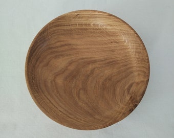 Wooden bowl made of oak