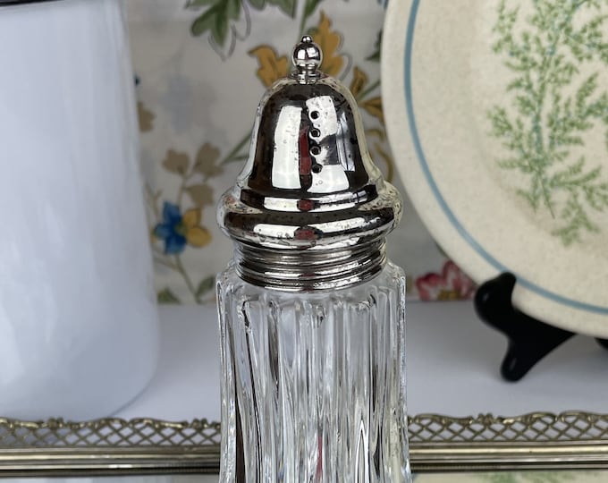 Vintage Sugar Shaker Muffineer, Clear Glass Sugar Sifter, Victorian