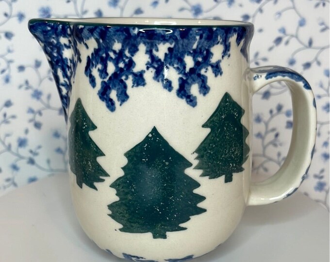 Vintage Tienshan Folk Craft Cabin in the Snow Pattern Winter Christmas