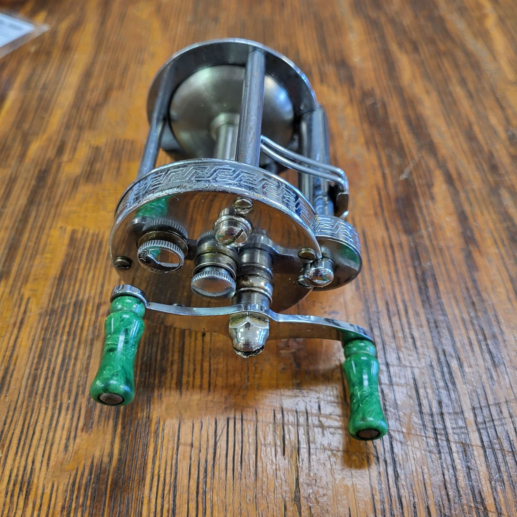 割引クーポン配布中!! PFLUECER AKRON 1893 ビンテージ ダインクト