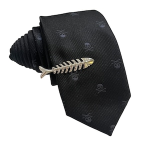 Silver Skeleton Fish Tie Clip