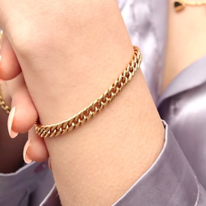 14K Gold Chain Bracelet, Cuban Link Bracelet, Chunky Gold Bracelet, Curb Chain
