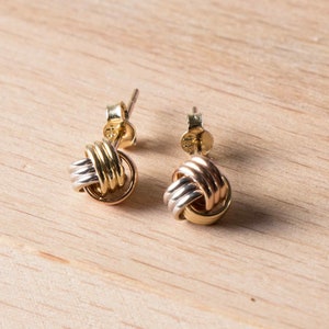 14K Gold Dainty Stud Earrings, Gold Knot Earrings, Love Knot Earrings, Minimalist Stud Earrings, Solid Gold Earrings, Vintage Earrings, 7mm