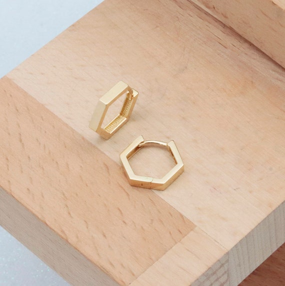 14k Gold Hexagon Huggie Hoop Earrings - Dainty Geometric Jewelry for Everyday Elegance