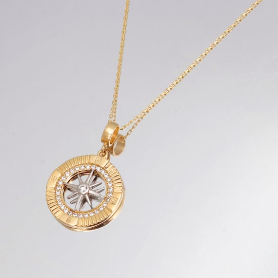 14K Gold Compass Necklace, North Star Necklace, Compass Pendant, Gold Starburst Necklace