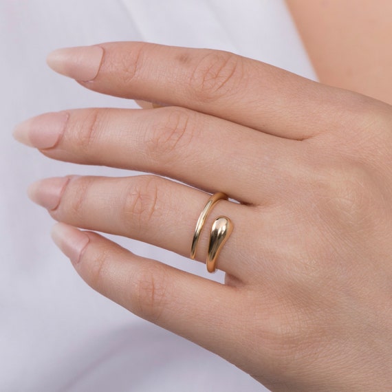 Elegant Serpent Wrap Ring: Gold or Silver Adjustable Stacking Band - Boho Vintage Inspired Jewelry