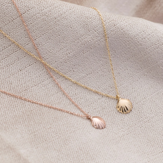 Gold Shell Necklace, Tiny Sea Shell Necklace, Sea Shell Pendant, Scallop Necklace, Rose Gold Shell Necklace, Beachwear Necklace