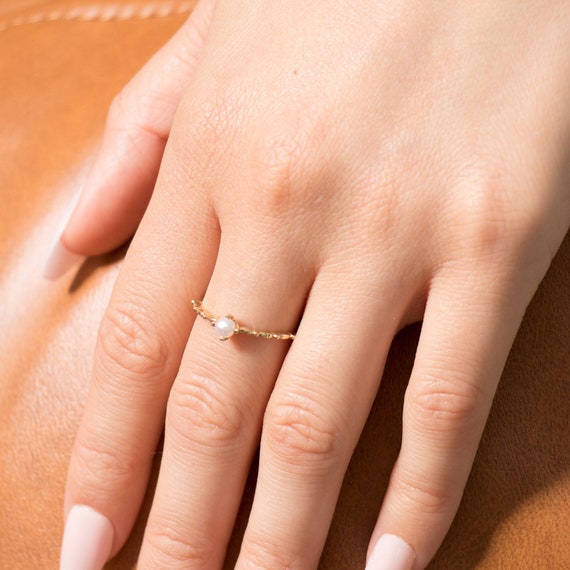 Elegant 14k Solid Gold Pearl Ring - Dainty Statement Jewelry for Bridesmaids and Special Occasions