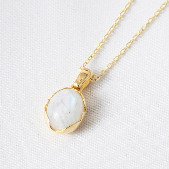 White Moonstone Necklace, White Sone Necklace, Dainty Gemstone Necklace, Birthstone Necklace, Bridal Jewelry