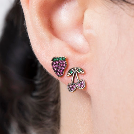 Adorable Strawberry Stud Earrings: Tiny Fruit-Shaped Jewelry, Colorful Summer Accessory, Cute Gift for Her