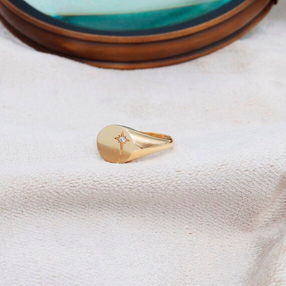14k Solid Gold Starburst Signet Ring - Dainty North Star Pinky Band for Women