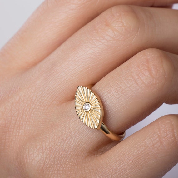 Adjustable Gold Evil Eye Signet Ring - Dainty Tarnish-Free Protection Jewelry for Women