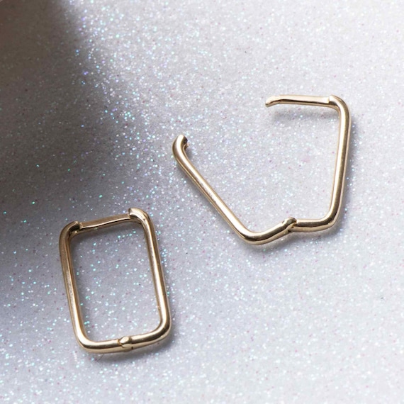 Elegant 14k Solid Gold Rectangle Link Hoops: Dainty Minimalist Huggie Earrings for Everyday Wear