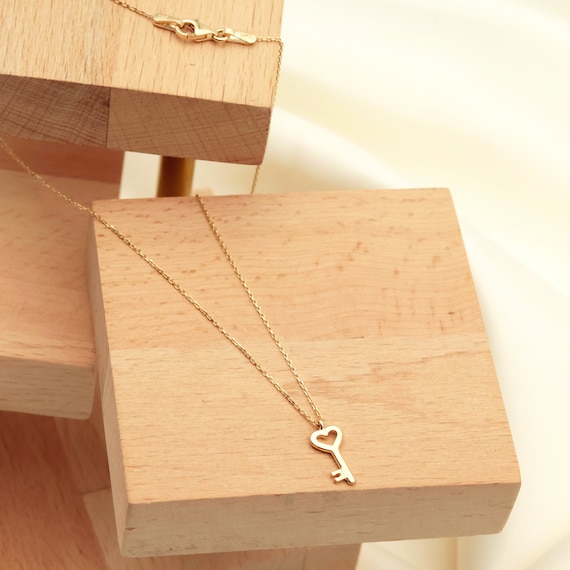 14K Gold Key Necklace, Gold Heart Pendant, Minimalist Jewelry, Dainty Gold Necklace, Tiny Key Heart Charm Necklace