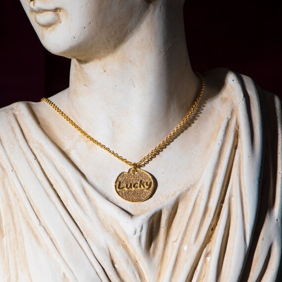 Gold Lucky Pendant Necklace – Textured Coin Charm, Minimalist Gold Chain, Positive Affirmation Jewelry, Gift for Her, Lucky Necklace